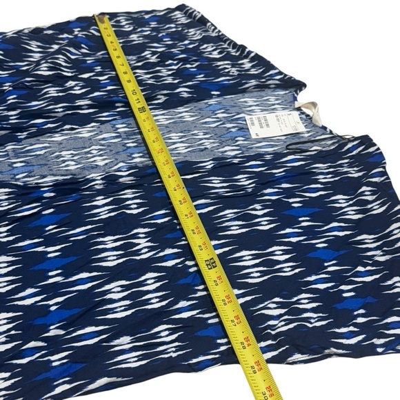 NEW H&M Blue and White Abstract Print Beach Swim Coverup Girl’s Size 12-13y - Picture 9 of 10